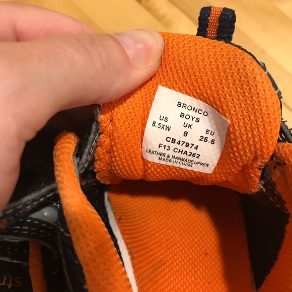 Stride Rite 8.5 - Picture 5 of 6